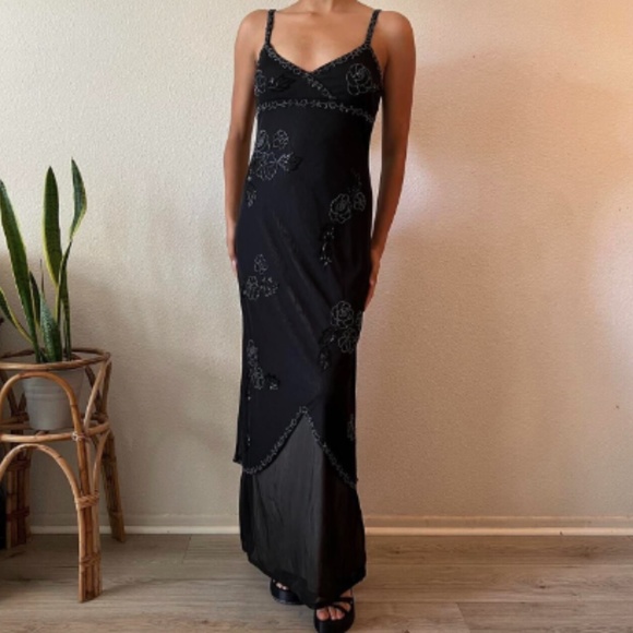 Sue Wong Dresses & Skirts - Vintage Sue Wong Beaded Gown Women's Size 14 Black Overlay Halter Open Back Y2K